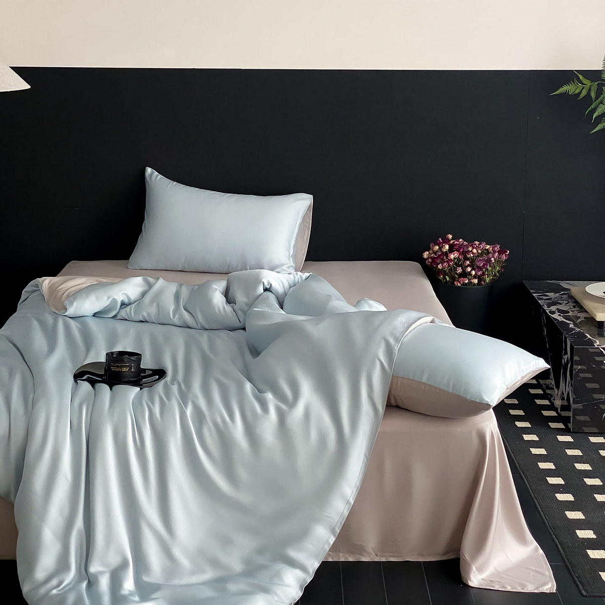 群鹿蚕丝羽绒馆 2025新款60支兰精天丝纯色双拼四件套 映霜蓝-霜华银