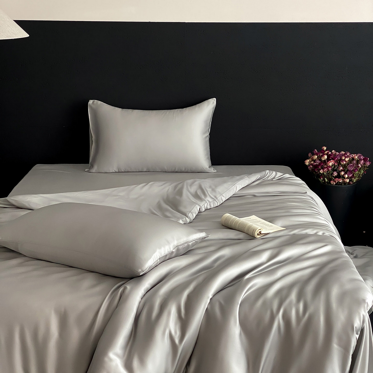 91家纺网 家纺一手货源 找家纺 群鹿蚕丝羽绒馆 2025新款60支兰精天丝纯色双拼四件套 云纱灰