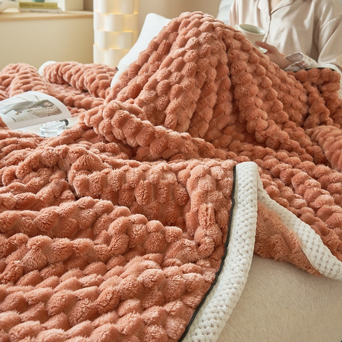 91家纺网 家纺一手货源 找家纺 乐家欣 2025新款A类金龟绒多功能毛毯高克重法莱绒牛奶绒贝贝绒保暖毛毯 暖橘