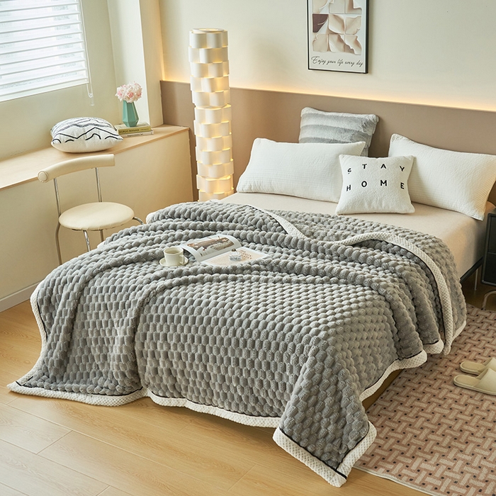 91家纺网 家纺一手货源 找家纺 乐家欣 2025新款A类金龟绒多功能毛毯高克重法莱绒牛奶绒贝贝绒保暖毛毯 绅士灰