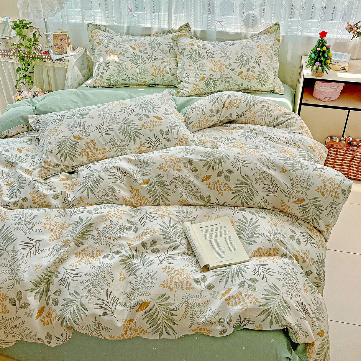 91家纺网 家纺一手货源 找家纺 依庭2025春夏新款12868全棉纯棉四件套 花影轻颜-绿