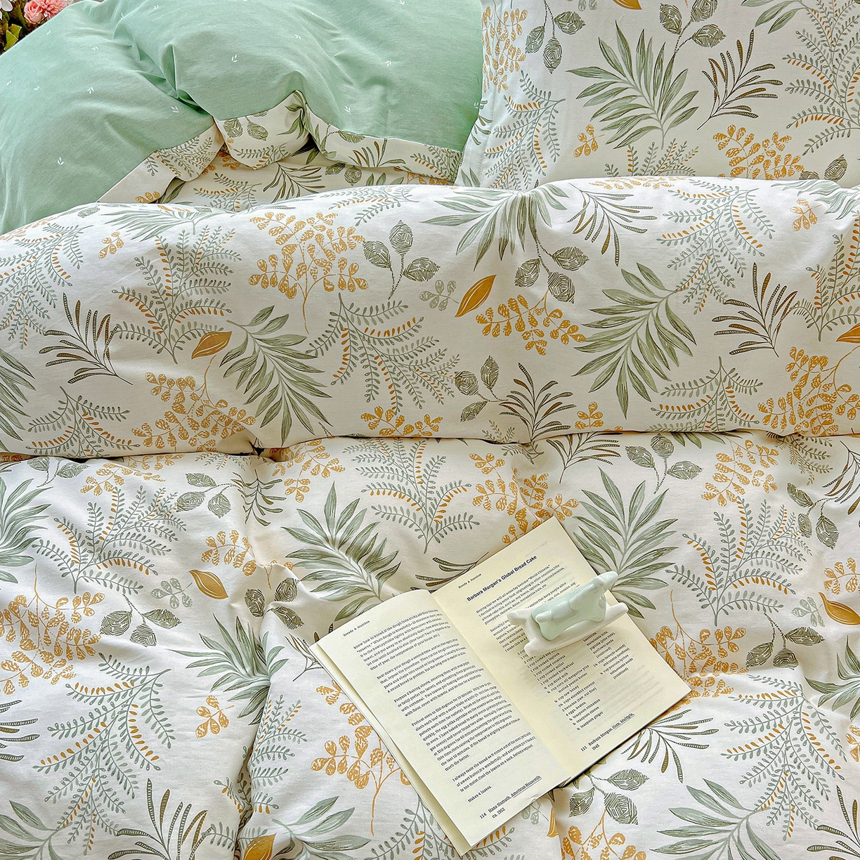 91家纺网 家纺一手货源 找家纺 依庭2025春夏新款12868全棉纯棉四件套 花影轻颜-绿