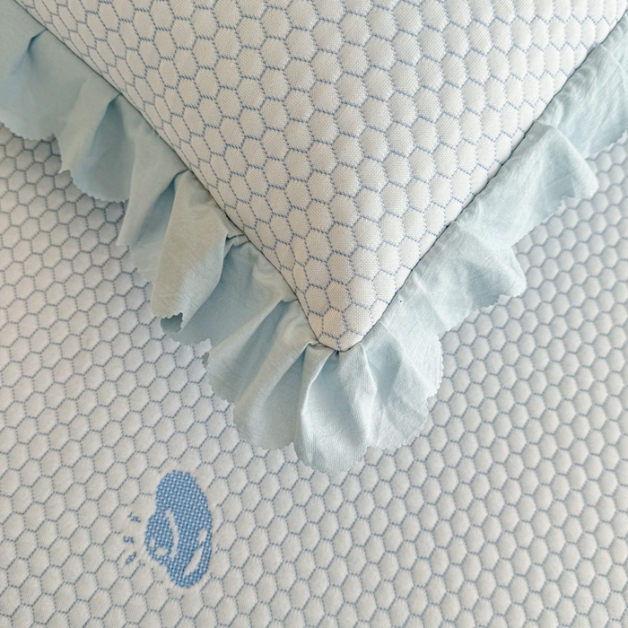 91家纺网 家纺一手货源 找家纺 美莱家纺 2025新款床盖款冰豆豆凉席床裙冰丝席小冰熊夏被单件三件套四件套 卡皮巴拉-兰