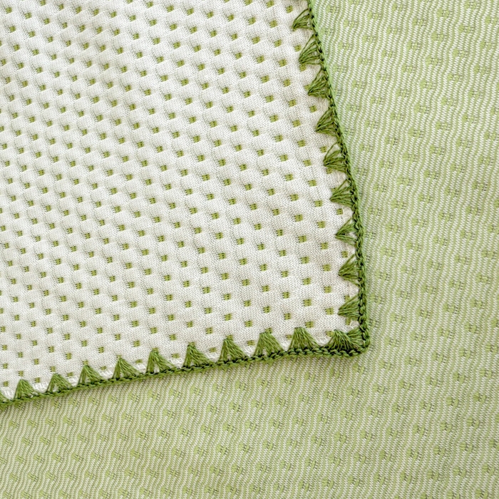 91家纺网 家纺一手货源 找家纺 美莱家纺 2025新款床盖款冰豆豆凉席床裙冰丝席小冰熊夏被单件三件套四件套 小冰熊-绿