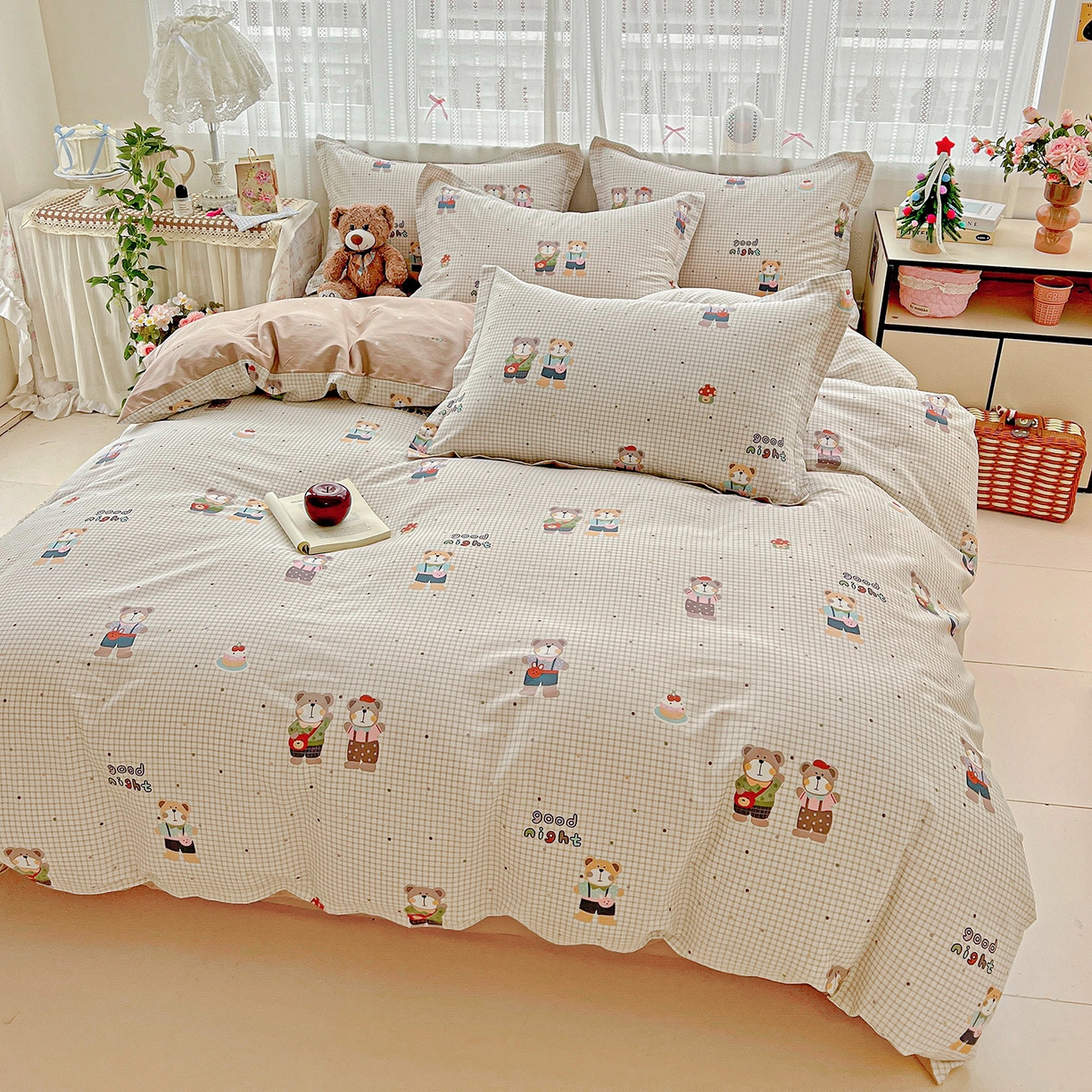 91家纺网 家纺一手货源 找家纺 依庭2025春夏新款12868全棉纯棉四件套 小熊系铃