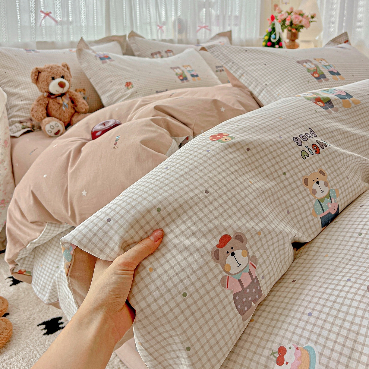 91家纺网 家纺一手货源 找家纺 依庭2025春夏新款12868全棉纯棉四件套 小熊系铃