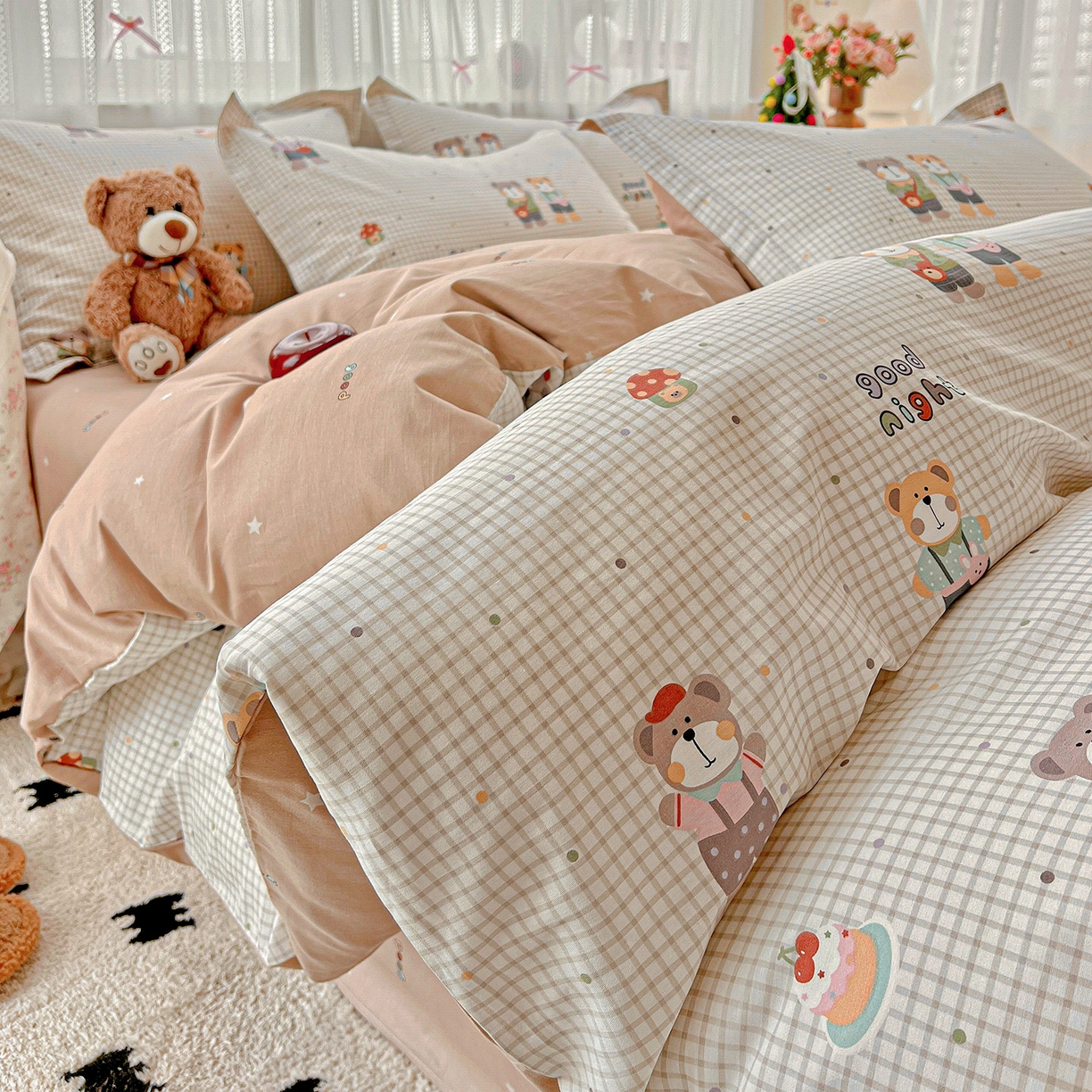 91家纺网 家纺一手货源 找家纺 依庭2025春夏新款12868全棉纯棉四件套 小熊系铃