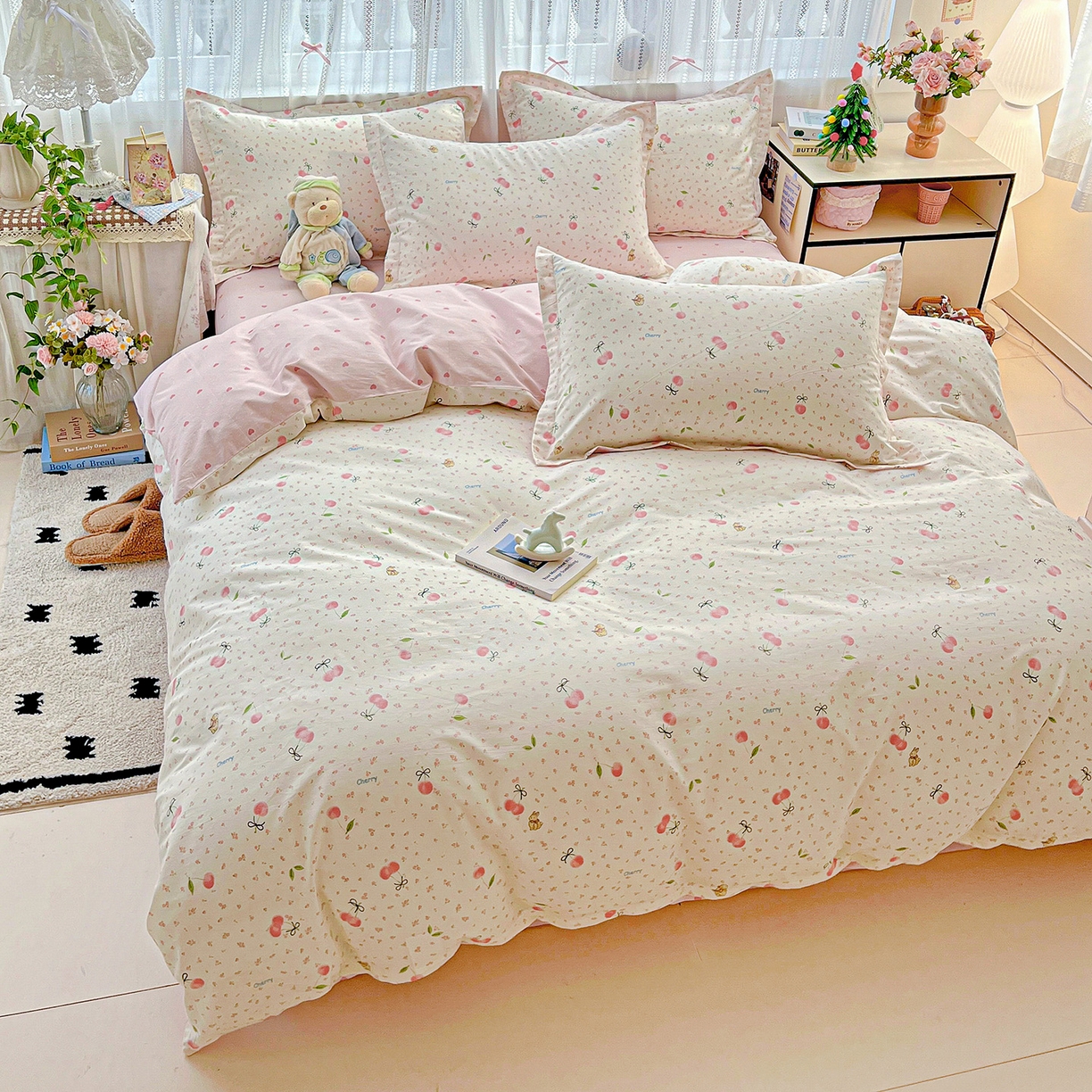 91家纺网 家纺一手货源 找家纺 依庭2025春夏新款12868全棉纯棉四件套 樱桃甜宠