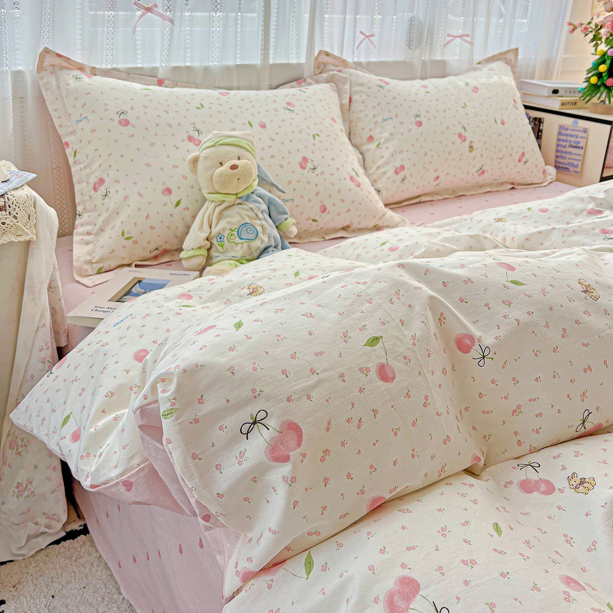 91家纺网 家纺一手货源 找家纺 依庭2025春夏新款12868全棉纯棉四件套 樱桃甜宠