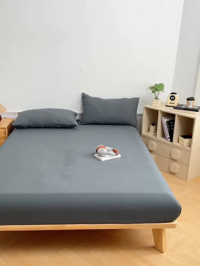 91家纺网 家纺一手货源 找家纺 卡迪熊家纺 2025新款亲肤舒适水洗m单床笠 绅士灰