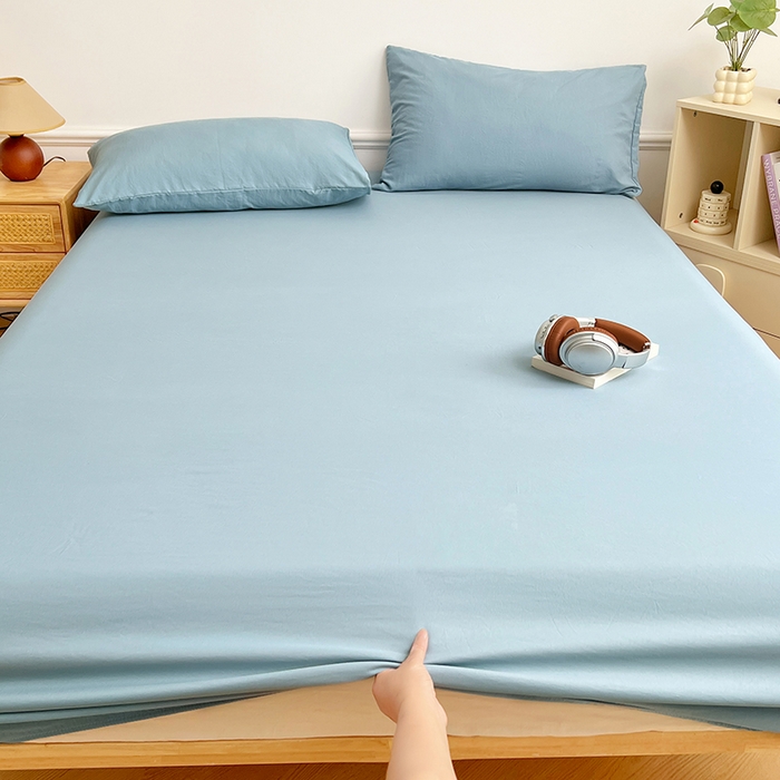 91家纺网 家纺一手货源 找家纺 卡迪熊家纺 2025新款亲肤舒适水洗m单床笠 奶油蓝