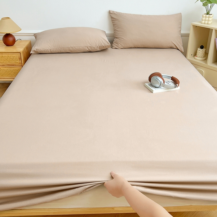 91家纺网 家纺一手货源 找家纺 卡迪熊家纺 2025新款亲肤舒适水洗m单床笠 卡其