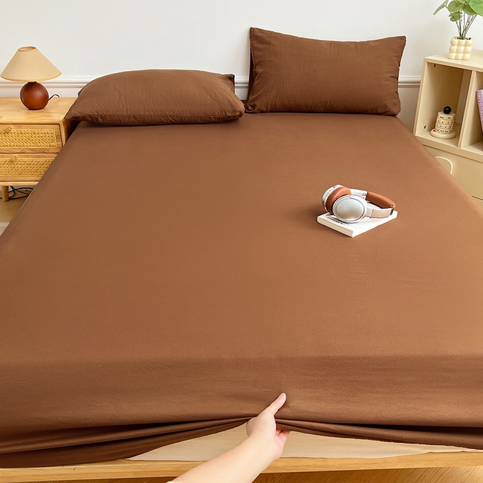 91家纺网 家纺一手货源 找家纺 卡迪熊家纺 2025新款亲肤舒适水洗m单床笠 咖啡