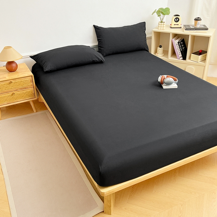 91家纺网 家纺一手货源 找家纺 卡迪熊家纺 2025新款亲肤舒适水洗m单床笠 耀夜黑