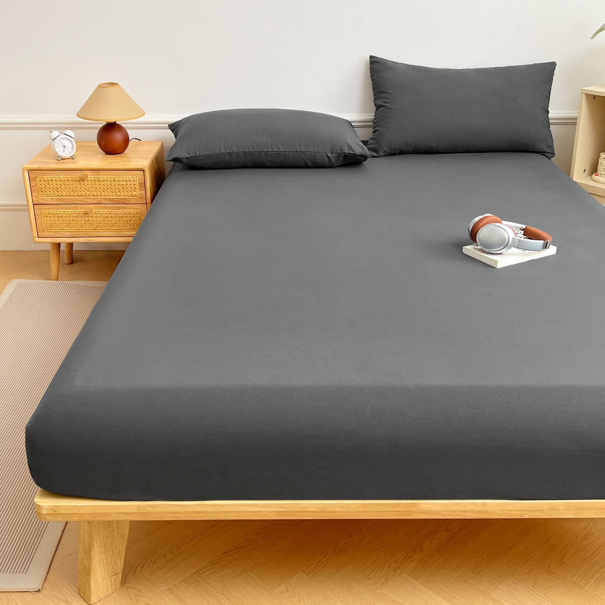 91家纺网 家纺一手货源 找家纺 彩韵家纺 2025新款亲肤舒适水洗m单床笠 绅士灰