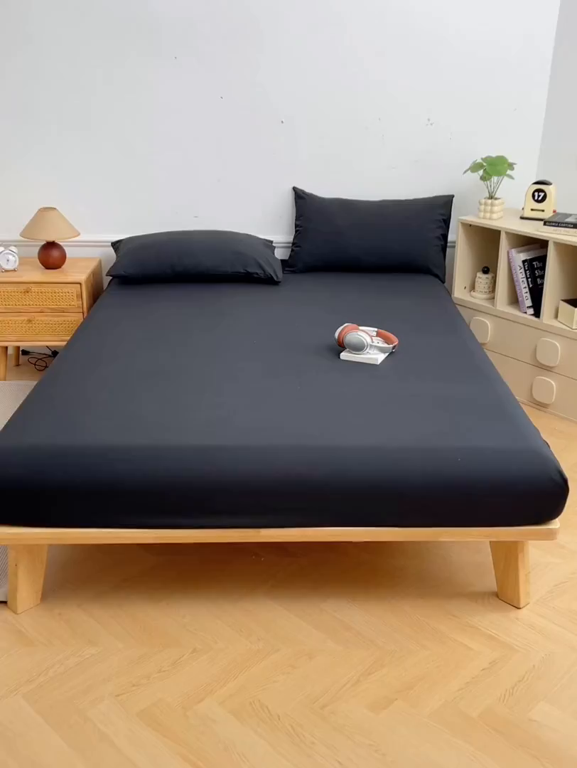 91家纺网 家纺一手货源 找家纺 彩韵家纺 2025新款亲肤舒适水洗m单床笠 耀夜黑