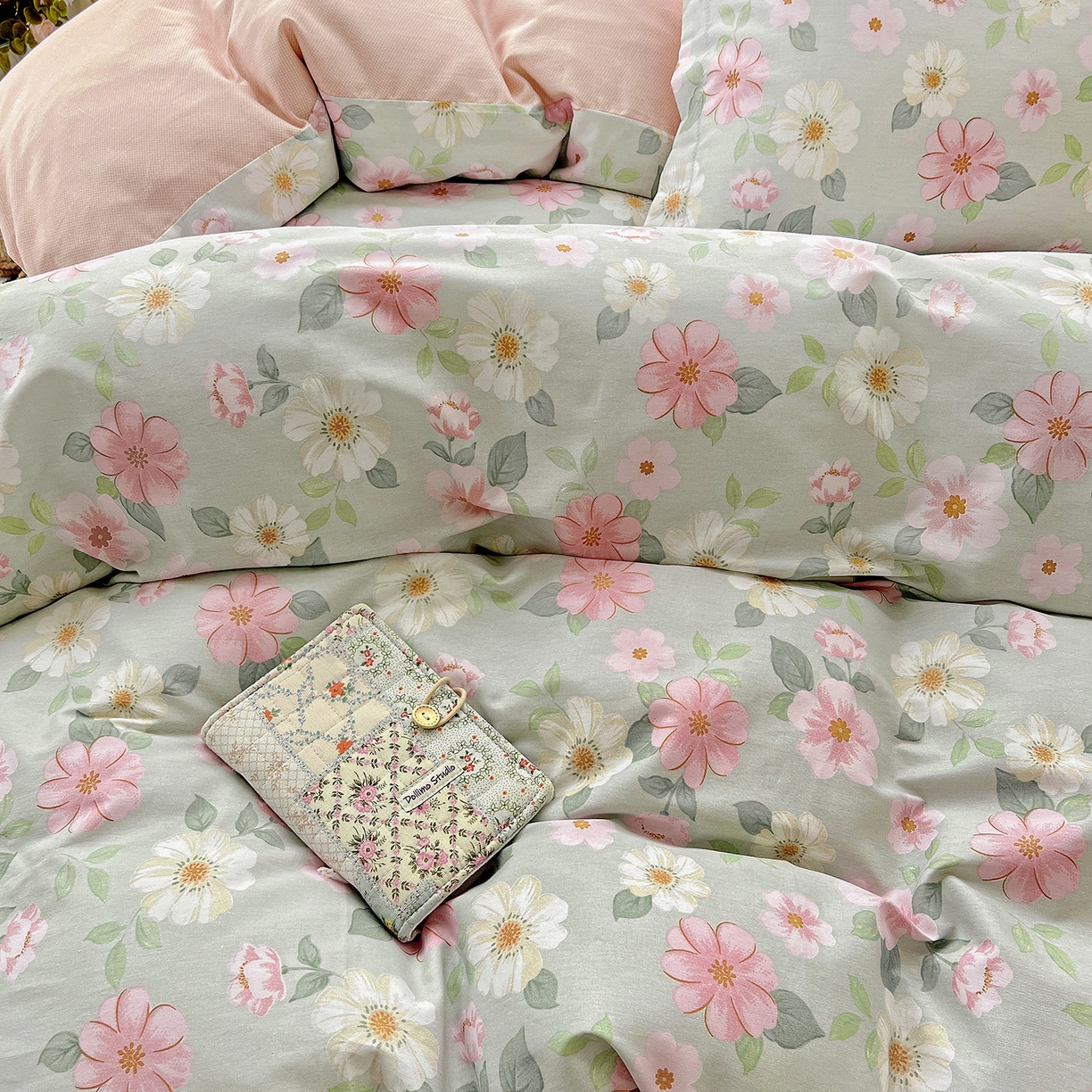 91家纺网 家纺一手货源 找家纺 依庭 2025春夏新款12868全棉纯棉印花卡通系列单被套 被套单件 江南小调