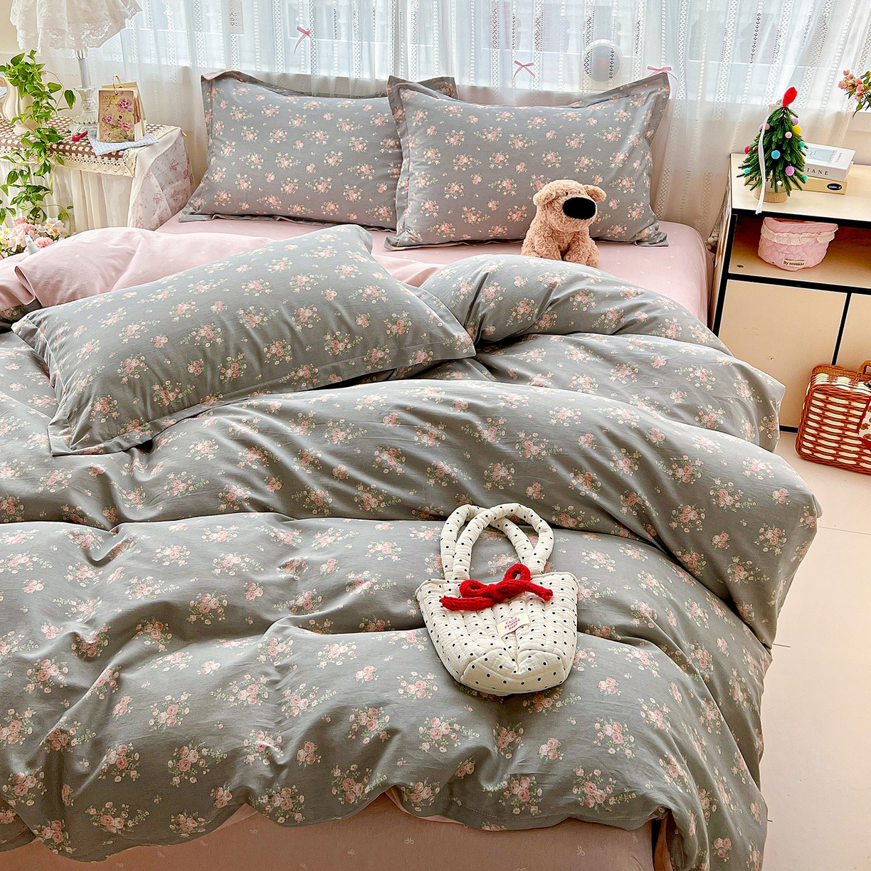 91家纺网 家纺一手货源 找家纺 依庭 2025春夏新款12868全棉纯棉印花卡通系列单被套 被套单件 茉婉-灰