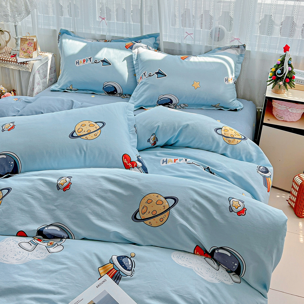 91家纺网 家纺一手货源 找家纺 依庭 2025春夏新款12868全棉纯棉印花卡通系列单被套 被套单件 太空奇遇