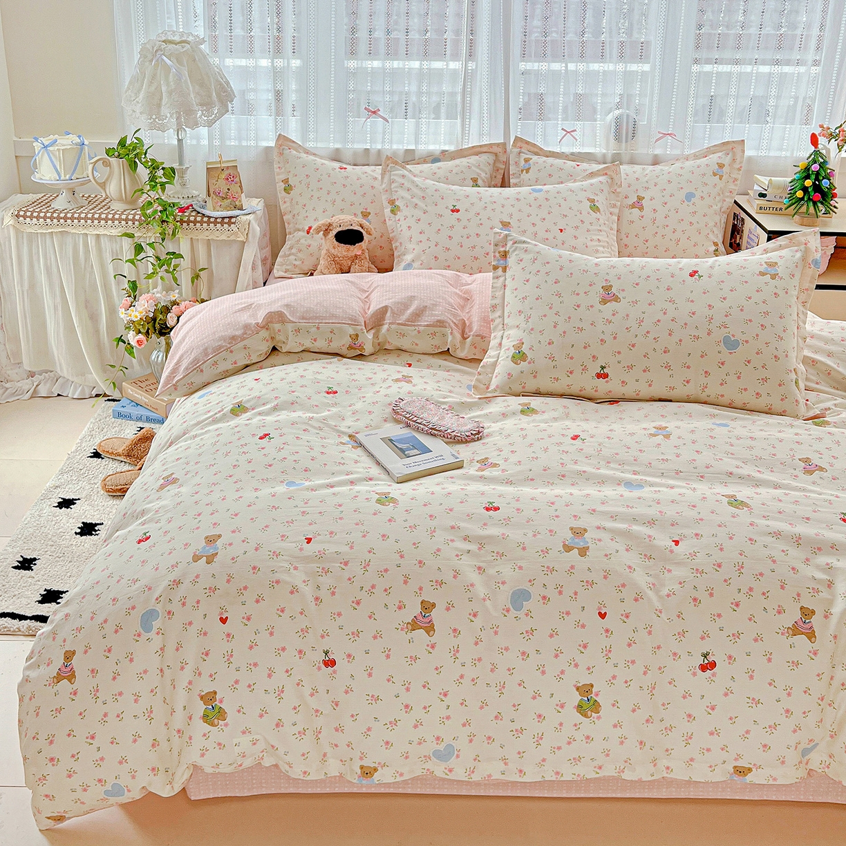 91家纺网 家纺一手货源 找家纺 依庭 2025春夏新款12868全棉纯棉印花卡通系列单被套 被套单件 小熊慕斯