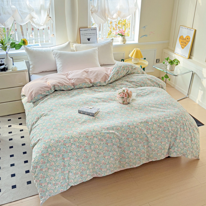 91家纺网 家纺一手货源 找家纺 依庭 2025春夏新款12868全棉纯棉印花卡通系列单被套 被套单件 小熊慕斯