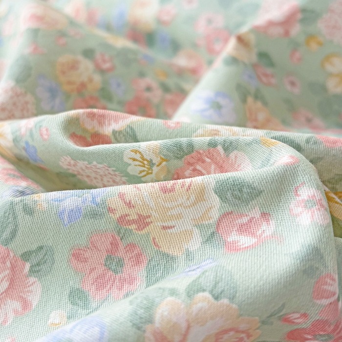 91家纺网 家纺一手货源 找家纺 依庭 2025春夏新款12868全棉纯棉印花卡通系列单被套 被套单件 小熊慕斯