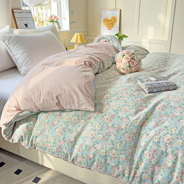 91家纺网 家纺一手货源 找家纺 依庭 2025春夏新款12868全棉纯棉印花卡通系列单被套 被套单件 小熊慕斯