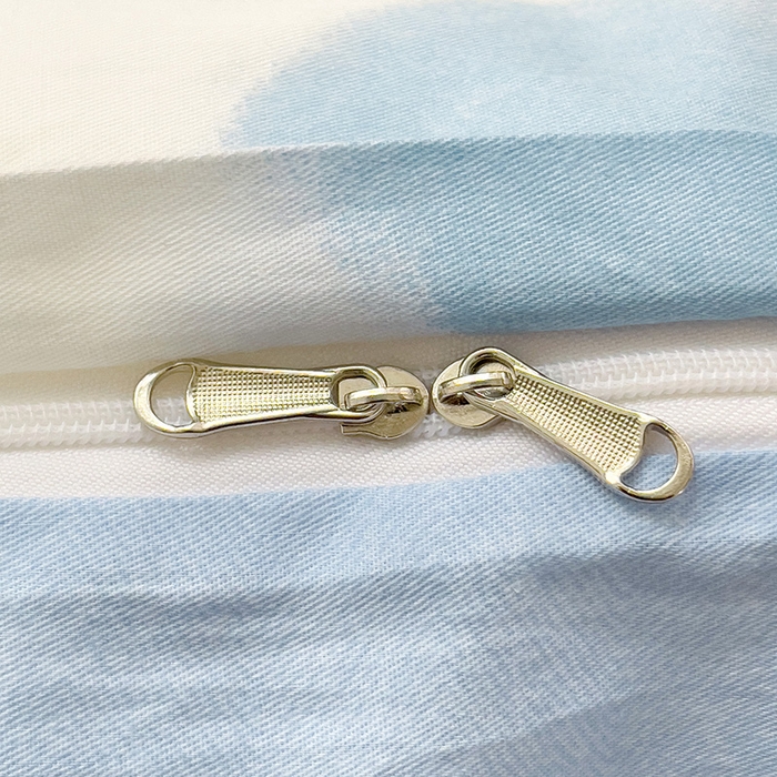 91家纺网 家纺一手货源 找家纺 依庭 2025春夏新款12868全棉纯棉印花卡通系列单被套 被套单件 小熊慕斯