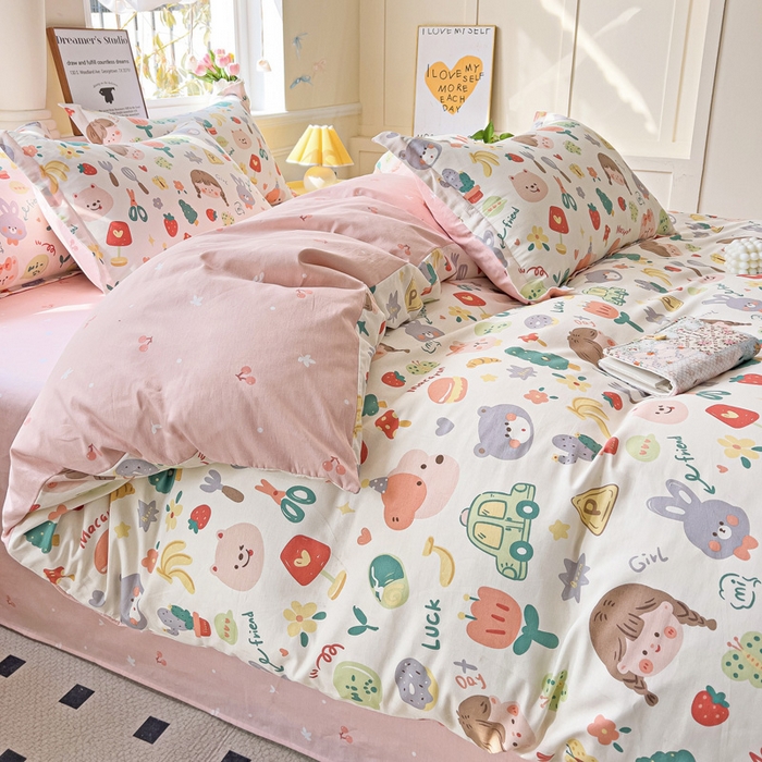 91家纺网 家纺一手货源 找家纺 依庭 2025春夏新款12868全棉纯棉印花卡通系列单被套 被套单件 小熊慕斯