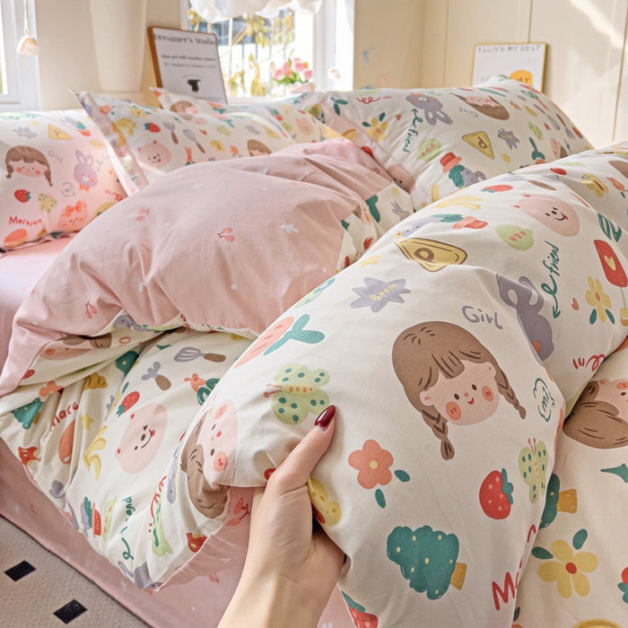 91家纺网 家纺一手货源 找家纺 依庭 2025春夏新款12868全棉纯棉印花卡通系列单被套 被套单件 小熊慕斯