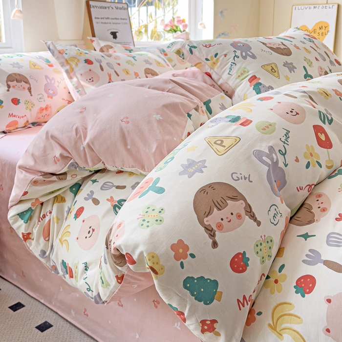 91家纺网 家纺一手货源 找家纺 依庭 2025春夏新款12868全棉纯棉印花卡通系列单被套 被套单件 小熊慕斯