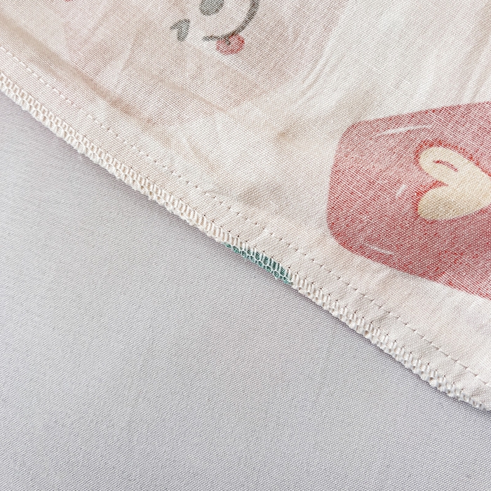 91家纺网 家纺一手货源 找家纺 依庭 2025春夏新款12868全棉纯棉印花卡通系列单被套 被套单件 小熊慕斯