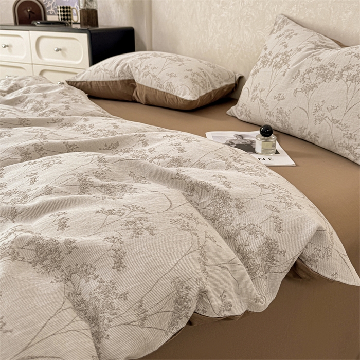 91家纺网 家纺一手货源 找家纺 灰鲸2025新款A类全棉三层纱色织提花系列四件套 初春-咖