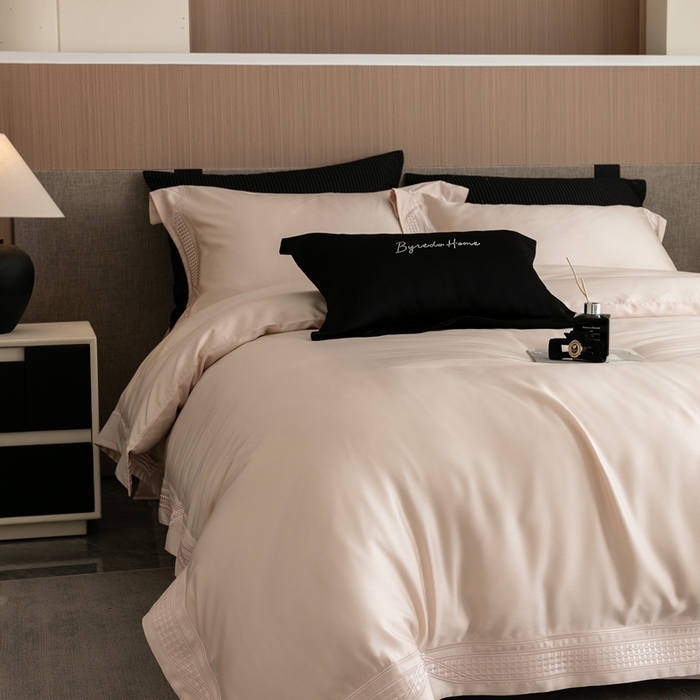 91家纺网 家纺一手货源 找家纺 馨蕊家居 2025新款80SLF奥地利兰精天丝四件套-凯伦 天丝凯伦-蔷薇粉