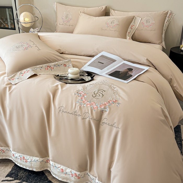 91家纺网 家纺一手货源 找家纺 桃园 2025新款纯棉全棉长绒棉刺绣绣花四件套（高端礼盒）-叶语 叶语-香槟金