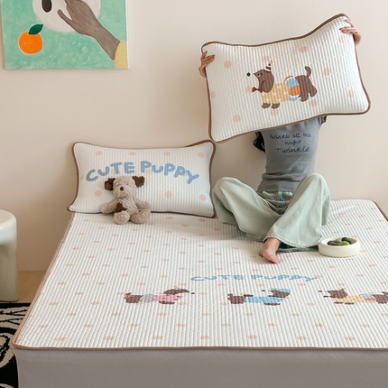 91家纺网 家纺一手货源 找家纺 （总）RYB红黄兰 2025新款ins设计师原创大版小清新超萌卡通冰皮夹棉软凉席