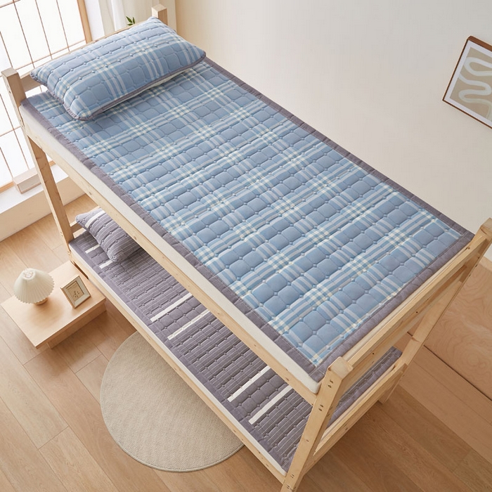 91家纺网 家纺一手货源 找家纺 暖季家纺 2025新款A类水洗棉学生絮叠床护垫 絮叠床护垫-海兰格