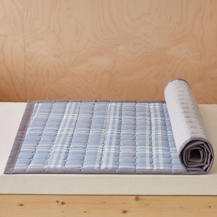 91家纺网 家纺一手货源 找家纺 暖季家纺 2025新款A类水洗棉学生絮叠床护垫 絮叠床护垫-海兰格