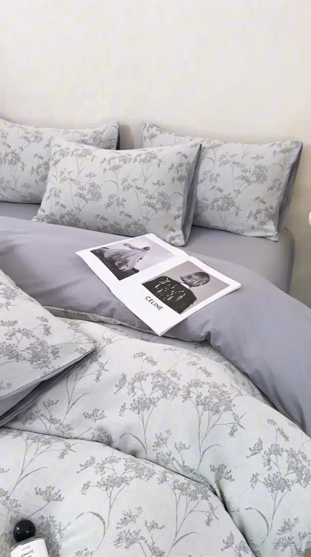 91家纺网 家纺一手货源 找家纺 灰鲸2025新款A类全棉三层纱色织提花系列四件套 初春-灰