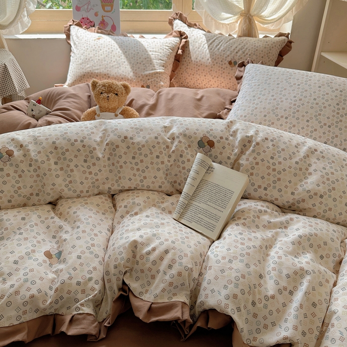 91家纺网 家纺一手货源 找家纺 韩巢家纺 2025新款针织双层纱花边款被套直播热销款四件套学生宿舍床单三件套-（提供卖家秀）四叶草