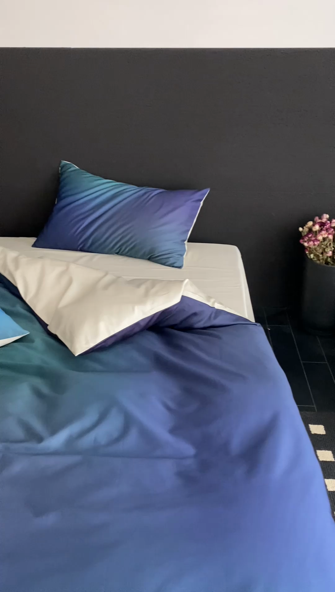 91家纺网 家纺一手货源 找家纺 （总）赫帛 2025新款50s缎纹数码印花长绒棉四件套-只此青绿（风格二）