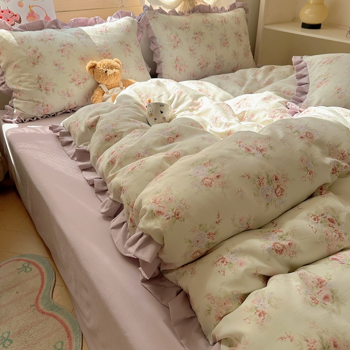 91家纺网 家纺一手货源 找家纺 韩巢家纺 2025新款针织双层纱花边款被套直播热销款四件套学生宿舍床单三件套-（提供卖家秀）悠然绿