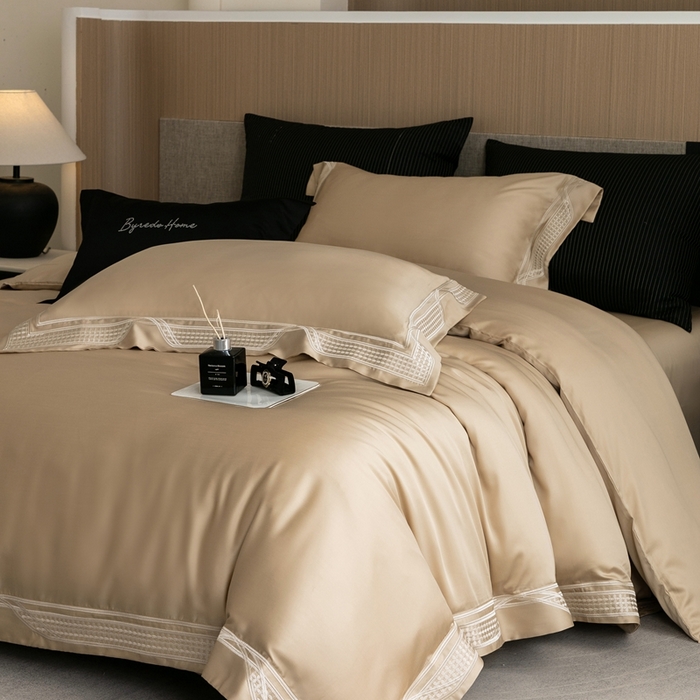 91家纺网 家纺一手货源 找家纺 馨蕊家居 2025新款80SLF奥地利兰精天丝四件套-凯伦 天丝凯伦-香槟