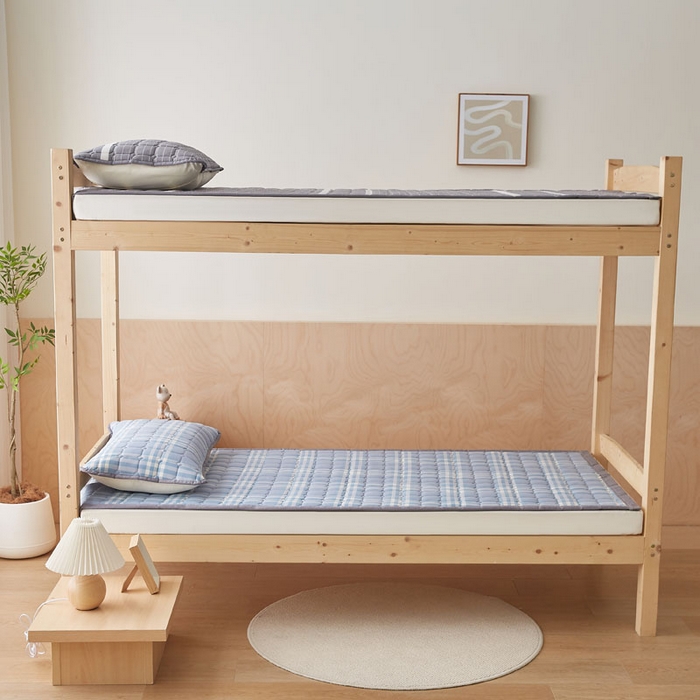 91家纺网 家纺一手货源 找家纺 暖季家纺 2025新款A类水洗棉学生絮叠床护垫 絮叠床护垫-海兰格