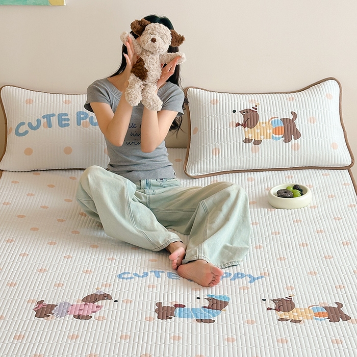 91家纺网 家纺一手货源 找家纺 （总）RYB红黄兰 2025新款ins设计师原创大版小清新超萌卡通冰皮夹棉软凉席