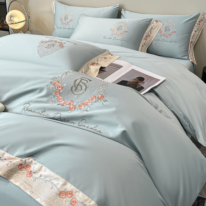 91家纺网 家纺一手货源 找家纺 桃园 2025新款纯棉全棉长绒棉刺绣绣花四件套（高端礼盒）-叶语 叶语-飘蓝