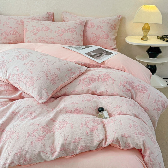 91家纺网 家纺一手货源 找家纺 灰鲸2025新款A类全棉三层纱色织提花系列四件套 初春-粉