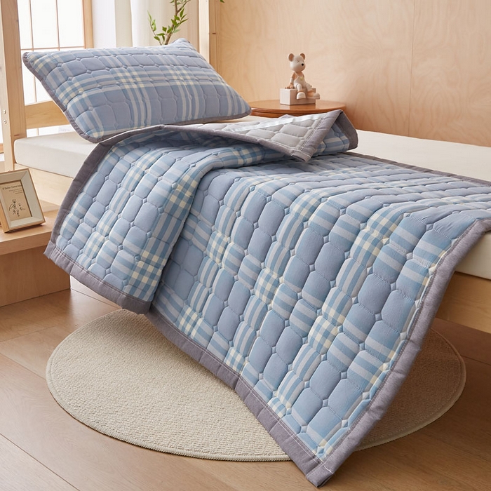 91家纺网 家纺一手货源 找家纺 暖季家纺 2025新款A类水洗棉学生絮叠床护垫 絮叠床护垫-海兰格