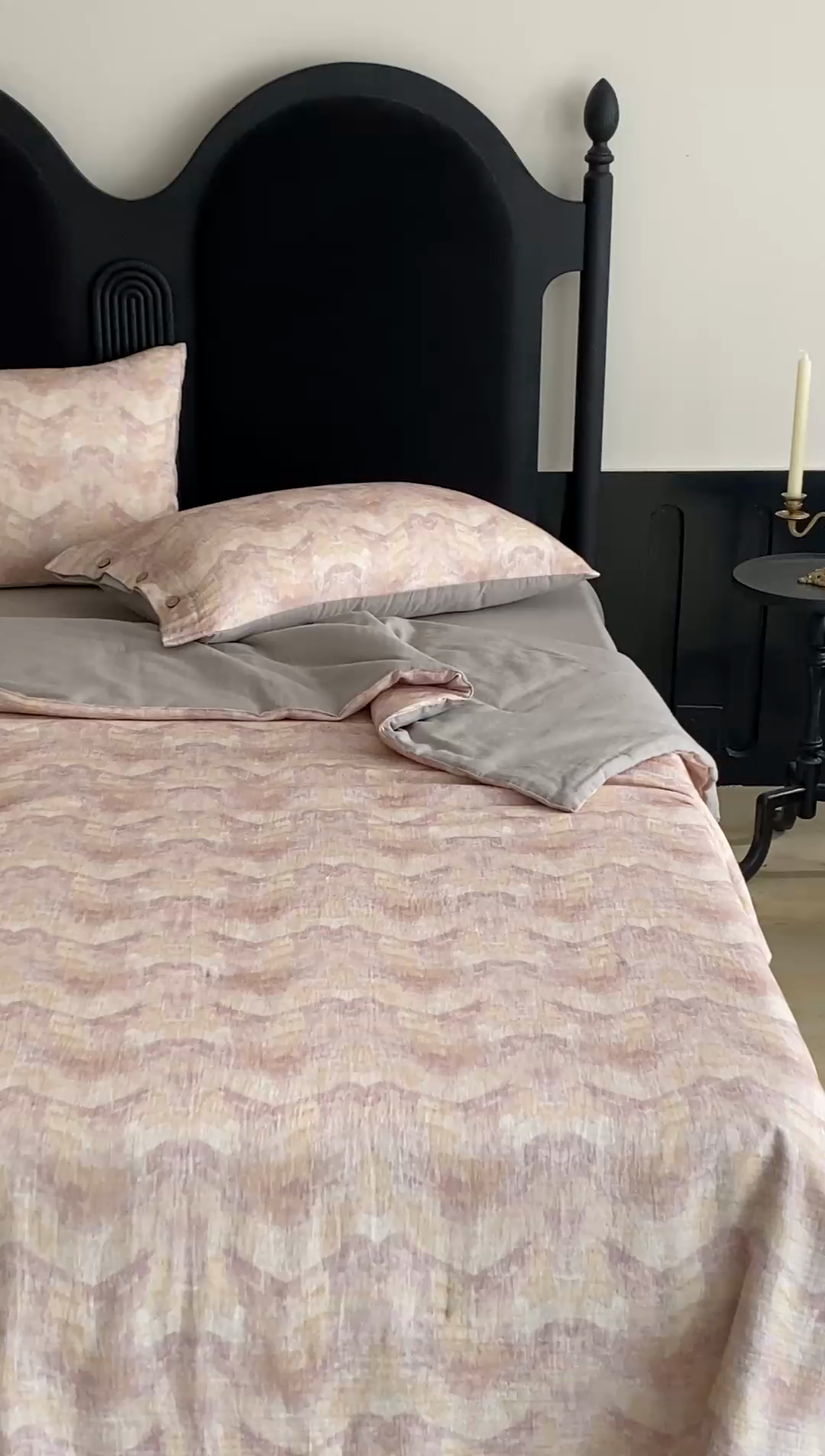 91家纺网 家纺一手货源 找家纺 （总）赫帛 2025新款60支全棉双层纱夏被-云岫霓裳