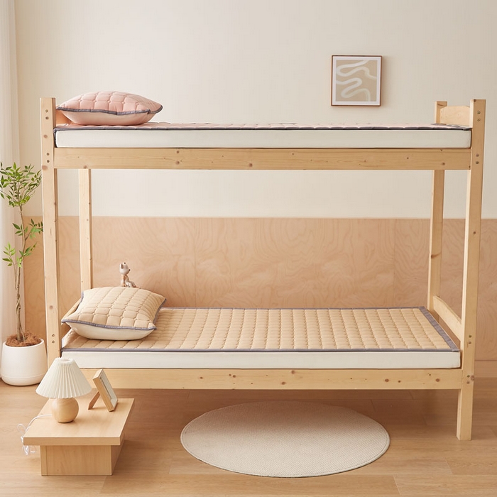 91家纺网 家纺一手货源 找家纺 暖季家纺 2025新款A类水洗棉学生絮叠床护垫 絮叠床护垫-卡其